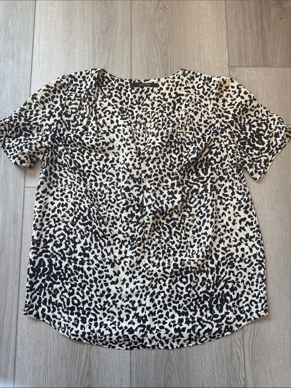 Animal Print Short-Sleeve Blouse - Black & Cream